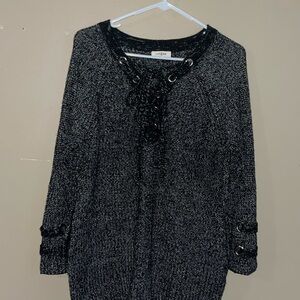 Umgee V-neck Lace-Up Knit Sweater size S